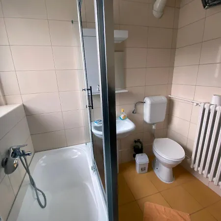 Spacious Modern Kisela Voda *