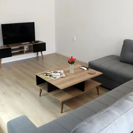 Daire Spacious Modern Kisela Voda *