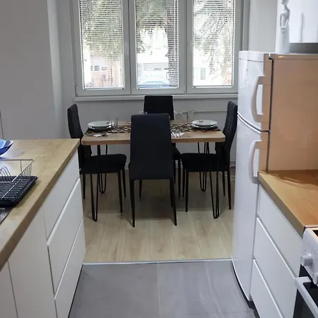 Spacious Modern Kisela Voda Üsküp